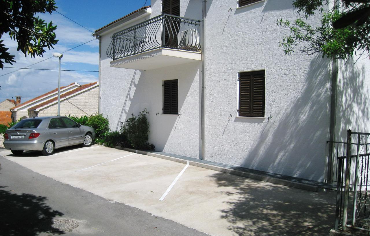 Apartments Raic Supetar Extérieur photo